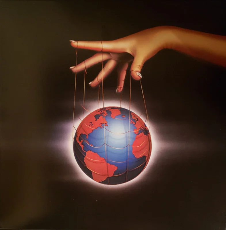DANA - Glowing Auras And Black Money (Vinyl)