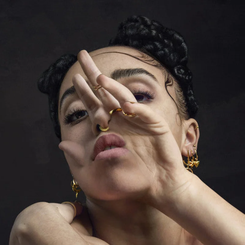 FKA Twigs - M3LL15X 12