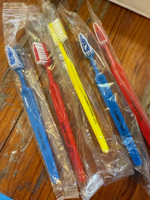 Gummy Fang - Toothbrush Red